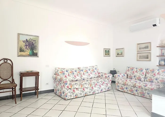 Casa Caprese 펜션 카프리