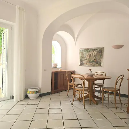 Casa Caprese Capri